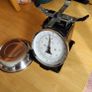 Kitchen weighing scales Image 5