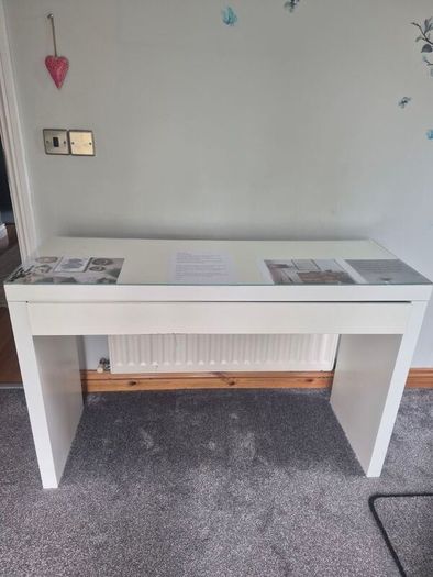 malm desk