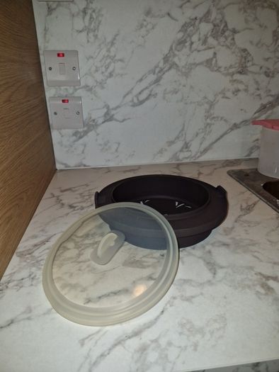 Lekue Silicone Steamed Bun & Bao Maker Excellent Condition