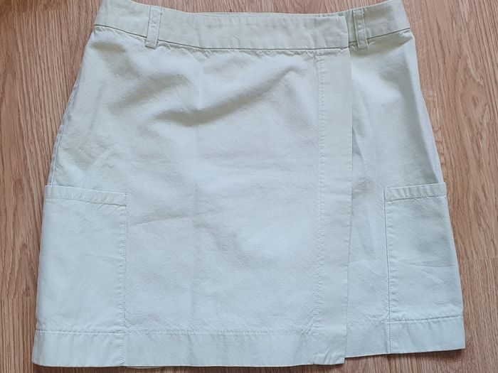 BNWT - A Beautiful Ann Taylor "Loft" Skirt - New York - Size: 12 - Pale Mint Colour - Read Carefully - #