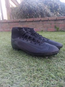 Nike Mercurial 9 football boots size 8uk