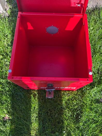 Armorgard TransBank Chemical Lock Box