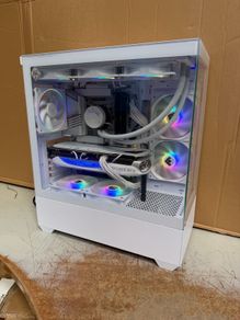 High End Gaming Pc / Intel I9 14900kf / 96gb Ddr5 / 2tb M2 Ssd