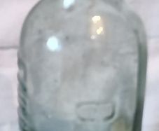 vintage collectable bottle,  gh lett enniscorthy