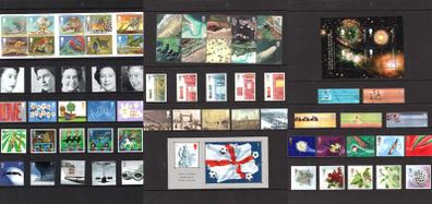 2002 Great Britain Commemorative Stamps Year Pack (includes 6 image showing contents)