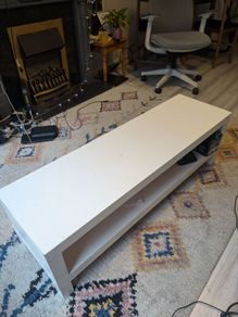 White ikea table - good condition