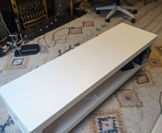 White ikea table - good condition