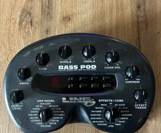 LINE 6 POD Bass Multi Effects