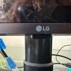 Free LG tv broken