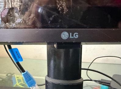 Free LG tv broken