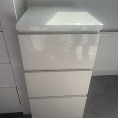 bedside locker