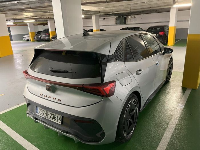 232 Cupra Born eBoost V3 (top spec), 1y warranty left