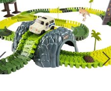 Jurassic World Dinosaur Track set