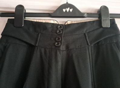 Stunning high-waisted, wide leg trousers