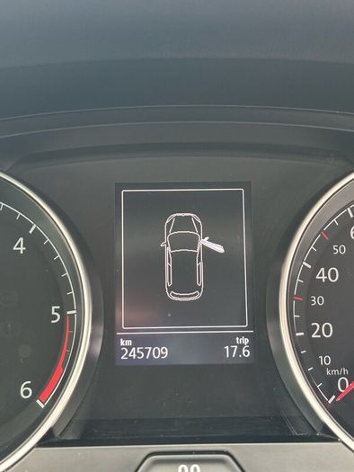 Volkswagen Golf HL 1.6TDI 105HP