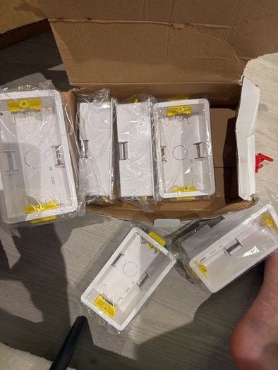 47mm 2 gang dry lining box