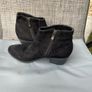 Ladies boots size 4 like new Image 3