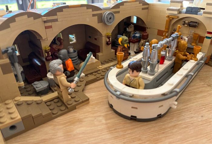 Lego Star Wars Mos Eisley Cantina 75290