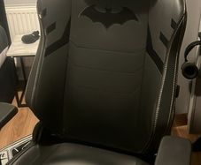 Secret labs dark knight titan gaming chair