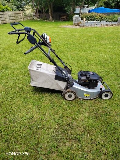 self drive lawnmower