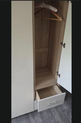 3-Piece Bedroom Furniture Set
