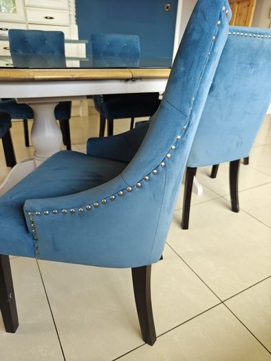 Kitchen table and six chairs