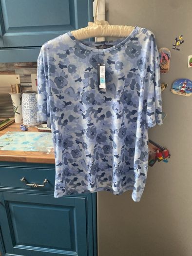 ladies short sleeve top