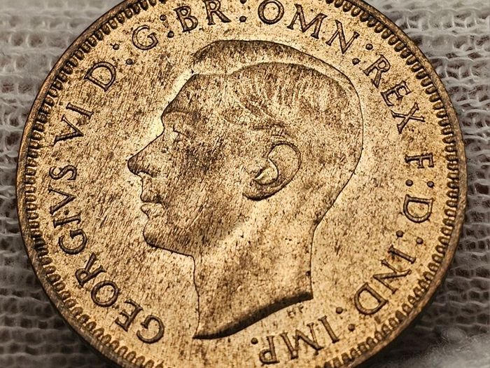 Great Britain 1939 1/4d Farthing Beautiful Uncirculated Red