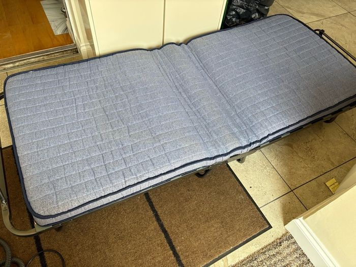 Folding Guest Bed with Mattress