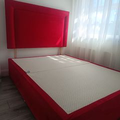 King size bed