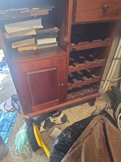 wine cabinet