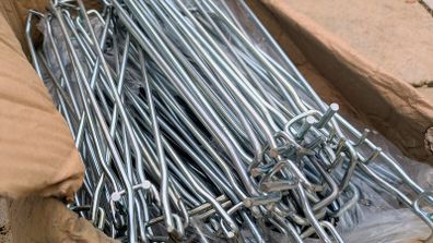 Shop Display Peg Hooks 100 pcs