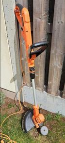 Black + Decker Grass Trimmer