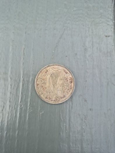 Irish  half Crown 1930Composition: 75% Silver, 25% Copper