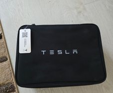 Tesla Model 3 - Tow Hinge
