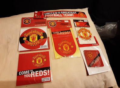 Man united car stickers etc,