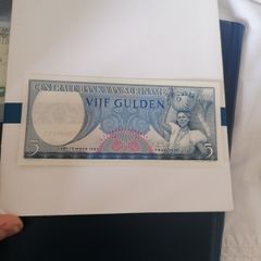 UNC 1963 Suriname 5 Gulden Banknote