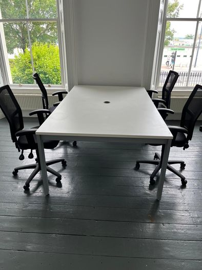Commercial 4 Person Shared Office Workstation - 200 x 120 cm