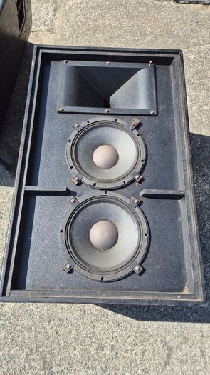 Speaker System 3kW, 3 way Actively driven