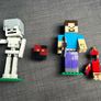 lego 21150 Minecraft Skeleton BigFig and 21148 Steve BigFig with parrot Image 2