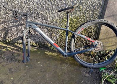 Frames (Cube, Trek, Lapierre, Available)