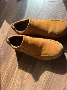 Hush puppies size 11