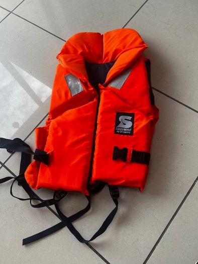 Boat life jacket