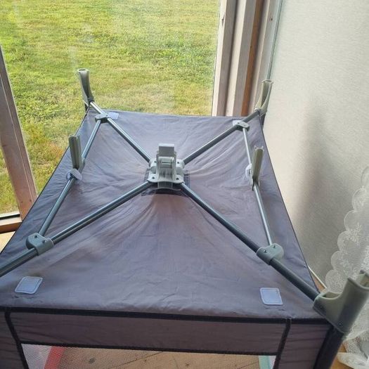 Top Quality Playpen & Travel Cot - Like New