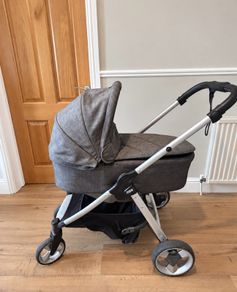 Mamas & Papas Flip XT2 Pram & Buggy