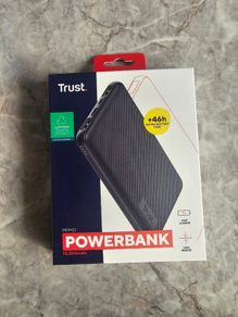 Trust powerbank, 10000 Mah, brand new, postage available