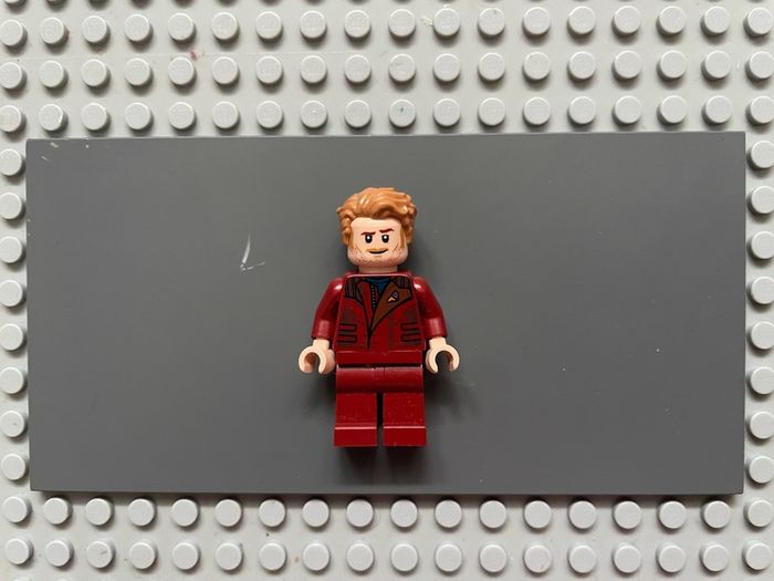 lego super heroes sh0834 Star-Lord minifigure- Dark Red Legs