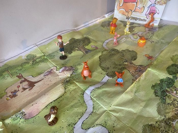 My Busy Books Winnie the Pooh activity set