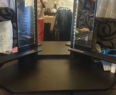bedroom mirror