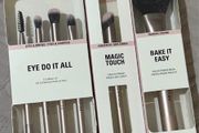 Makeup revolution makeup brushes